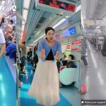 गालीको वर्षा हुँदाहुँदै पनि किन बनाइरहन्छन् नेपालीहरू ट्रेनमा टिकटक?